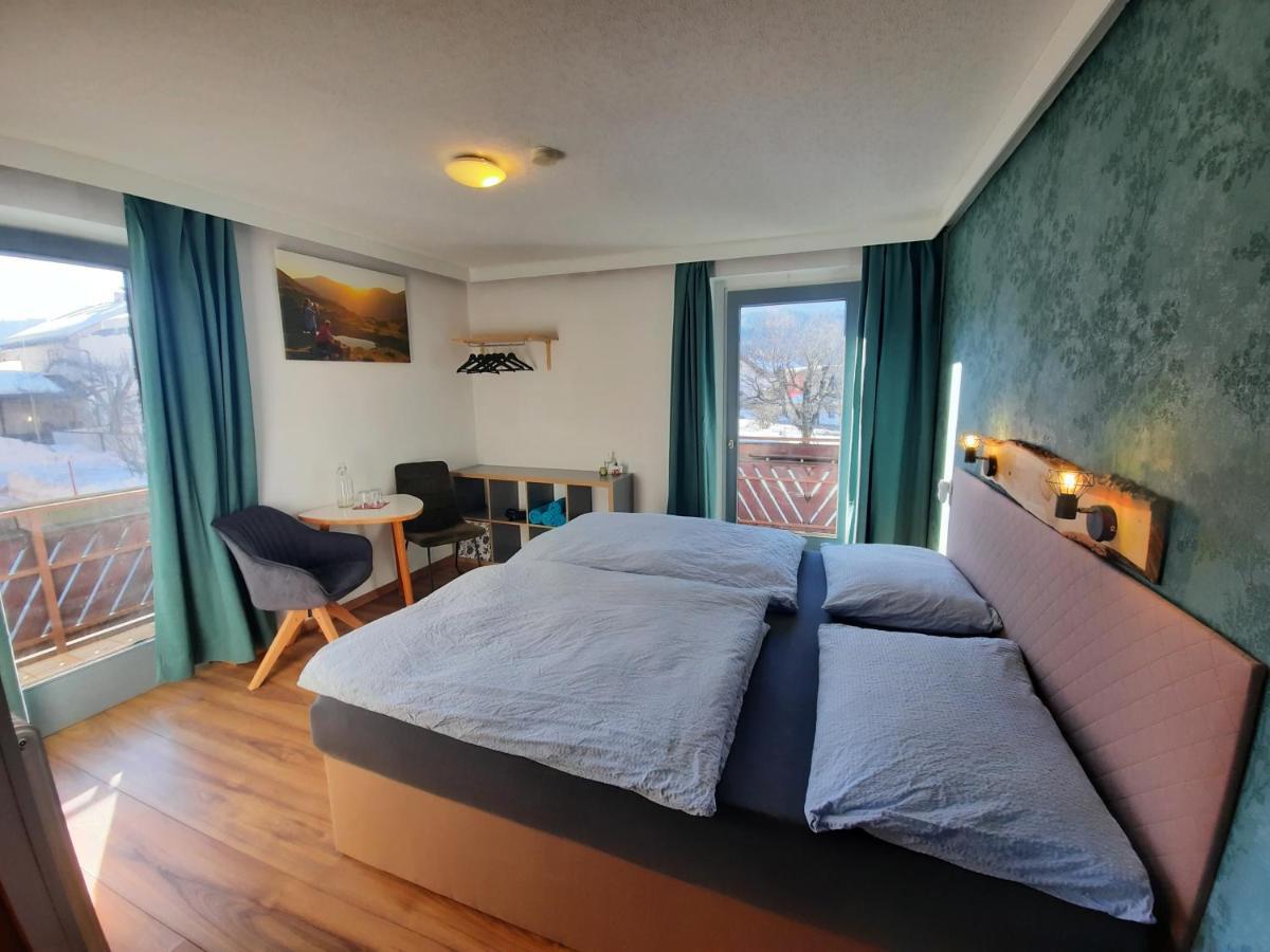 Haus Peter Bed and Breakfast Latschach ober dem Faakersee Εξωτερικό φωτογραφία